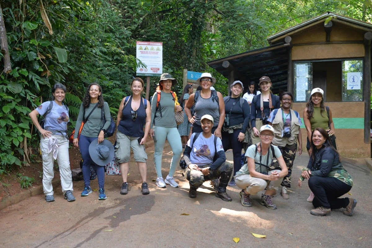 FAUNA NEWS Clube de Observação de Aves Tiribelas reúne mulheres em Ilhabela (SP)