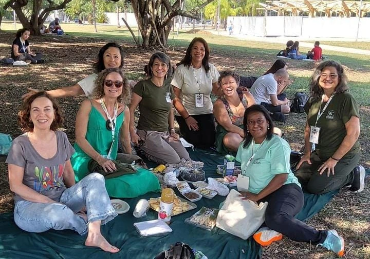 FAUNA NEWS Clube de Observação de Aves Tiribelas reúne mulheres em Ilhabela (SP)